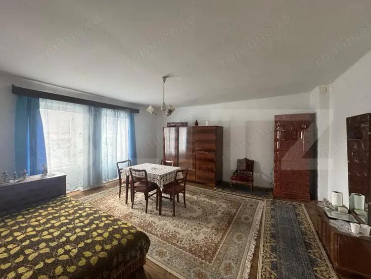 Casă cu 3 camere cu Teren 3340 Mp în Central