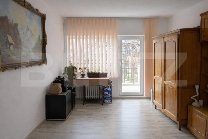 Casă individuală cu 5 camere cu Garaj în Mărăști