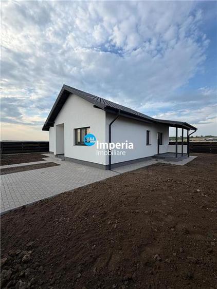 Casă individuală cu 3 camere cu Teren 400 Mp în Ciurbești