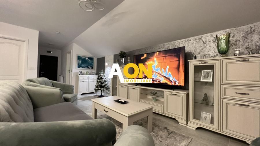 Apartament Ultrafinisat, Zona Cetate - 1
