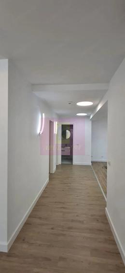 Apartament cu 3 camere decomandat în Armeneasca