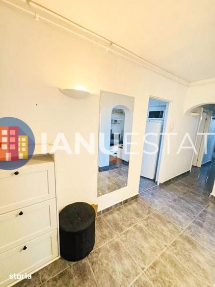 Apartament cu 3 camere decomandat în Titan