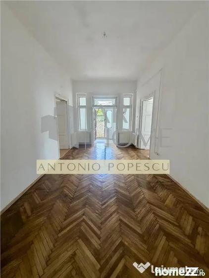 Casă cu 4 camere cu Teren 605 Mp în Central