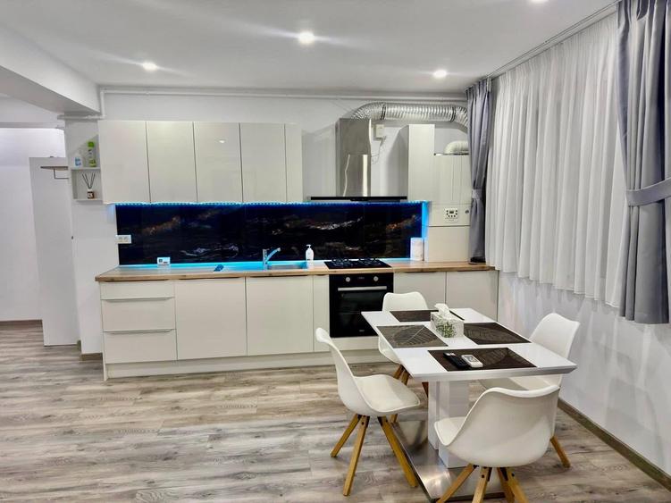De închiriat Apartament 2 camere cu terasă - 6