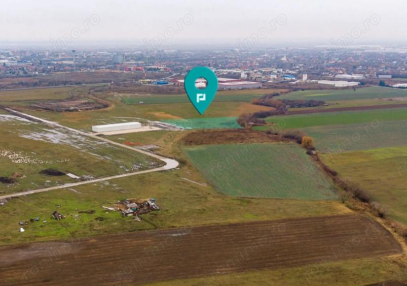 Teren de 5000 mp, în Nord