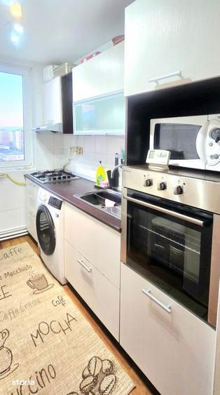 Apartament cu 3 camere decomandat în Central