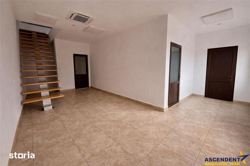 Spațiu comercial, de 717 mp, în Solovăstru