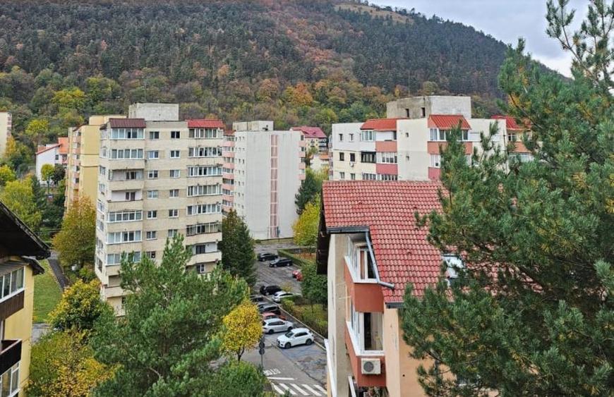 Garsonieră decomandată în Răcădău