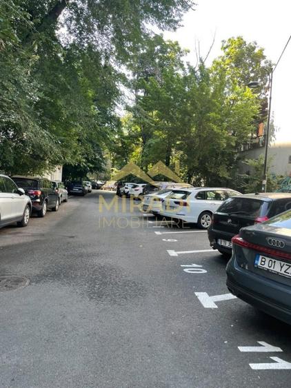Apartament cu 2 camere, mobilat în Dorobanți
