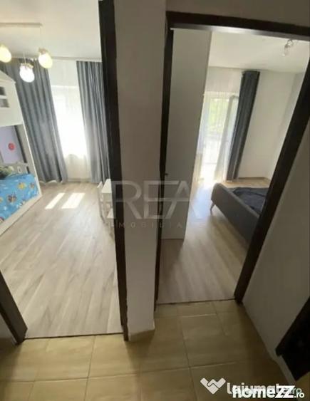 Apartament cu 3 camere decomandat în Gorjului