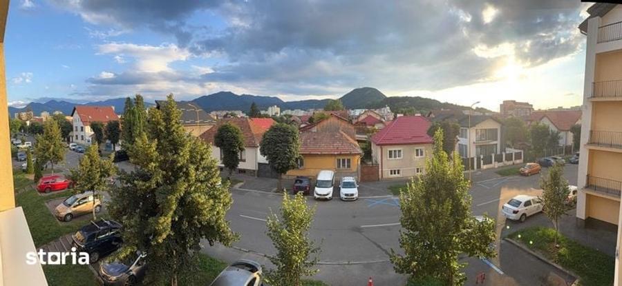 Apartament cu 3 camere în Astra
