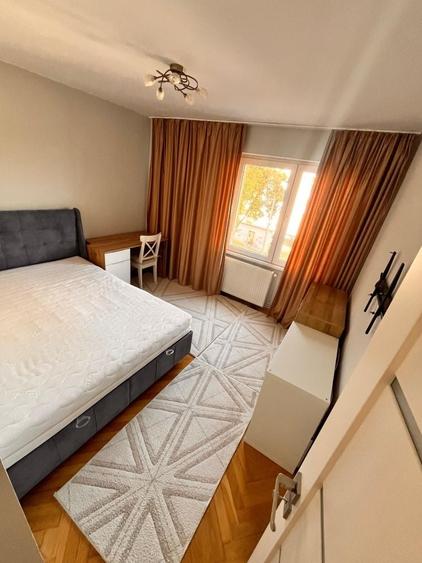 Apartament cu 2 camere decomandat în Tudor