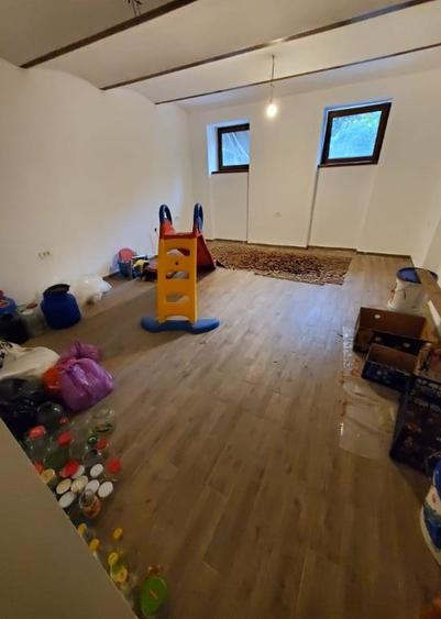 Apartament 4 camere zona Ultracentrala - ID : RH-38083-property - 1