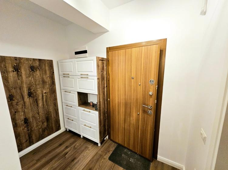 Apartament cu 2 camere semidecomandat în Vitan