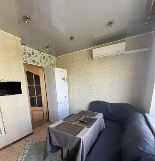 Apartament cu 2 camere în Complex Studențesc