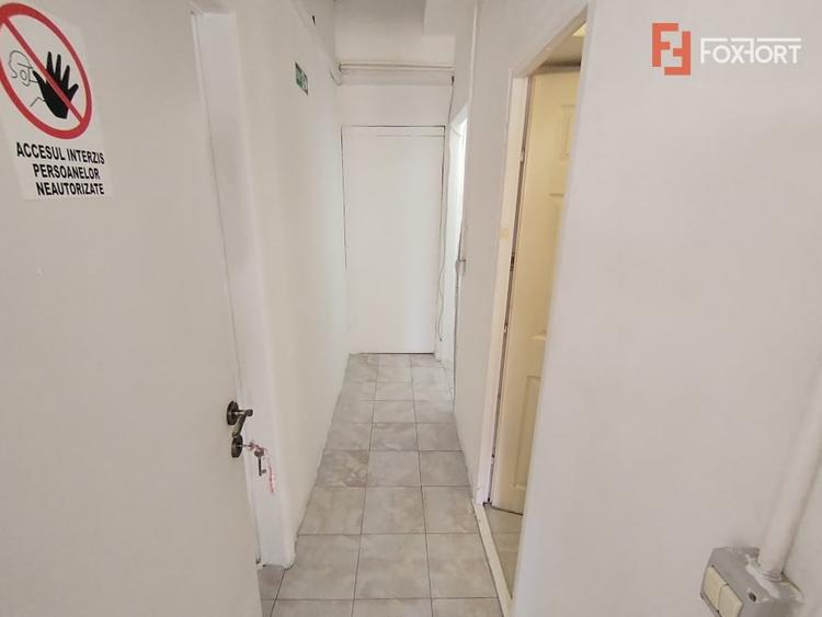 Spațiu comercial, de 60 mp, în Dâmbovița