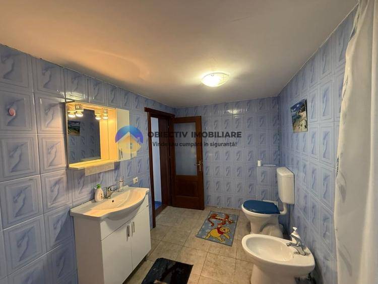 Casă cu 6 camere cu Canalizare în Sărata