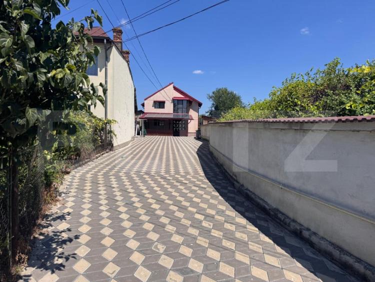 Casă cu 3 camere cu Teren 678 Mp în Valea