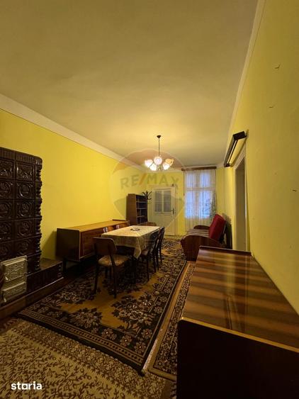 Apartament cu 4 camere în Central
