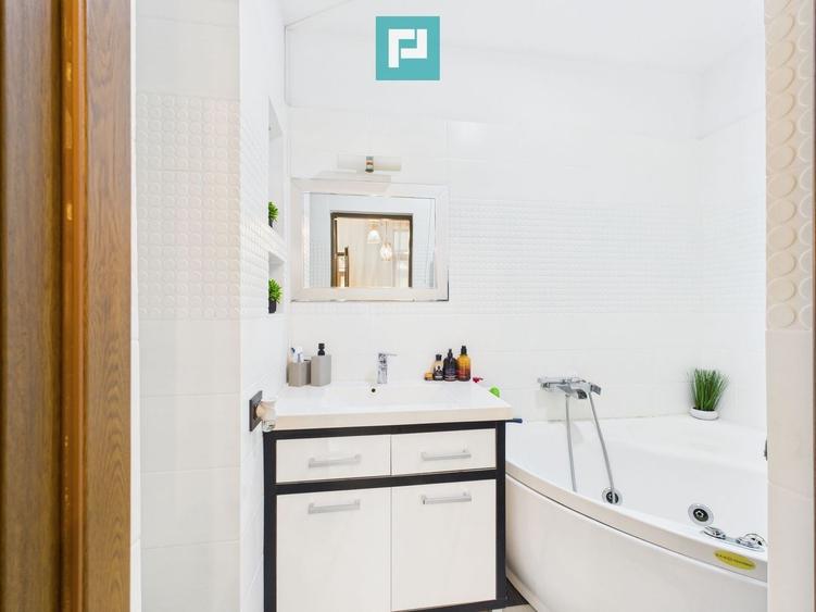 Apartament cu 3 camere semidecomandat, mobilat în Odobescu