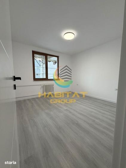 Apartament cu 3 camere semidecomandat în Central