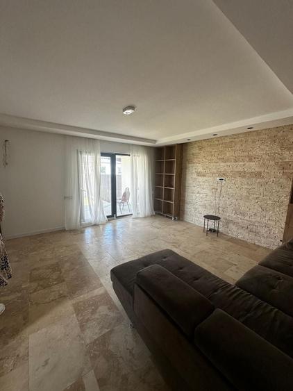 Duplex cu 5 camere cu Canalizare în Clinceni