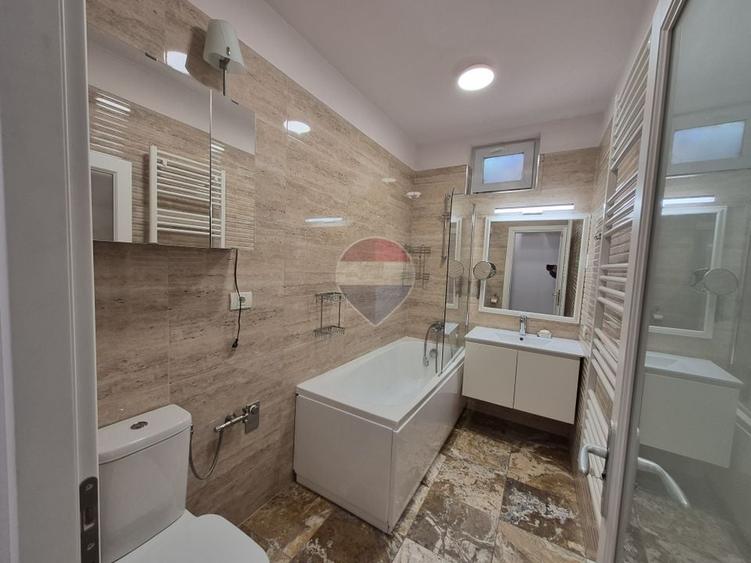 Apartament cu 2 camere semidecomandat, mobilat în Apărătorii Patriei