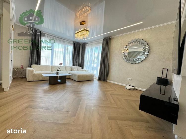 Casă cu 4 camere cu Teren 450 Mp în Bucium