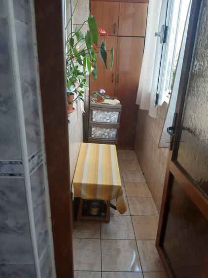 Apartament cu 2 camere decomandat în Micro 18