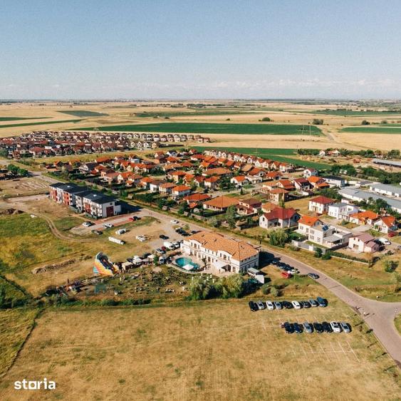 Teren de 444 mp, în Central