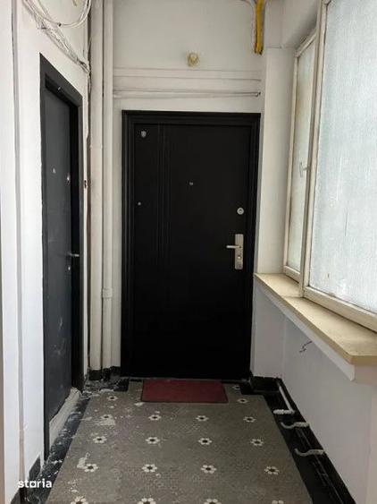 Garsonieră decomandată, mobilată în Universitate