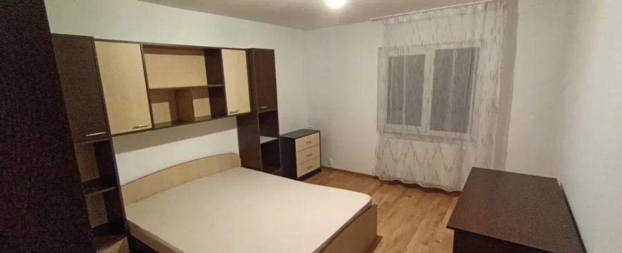 Garsonieră decomandată în Nicolina