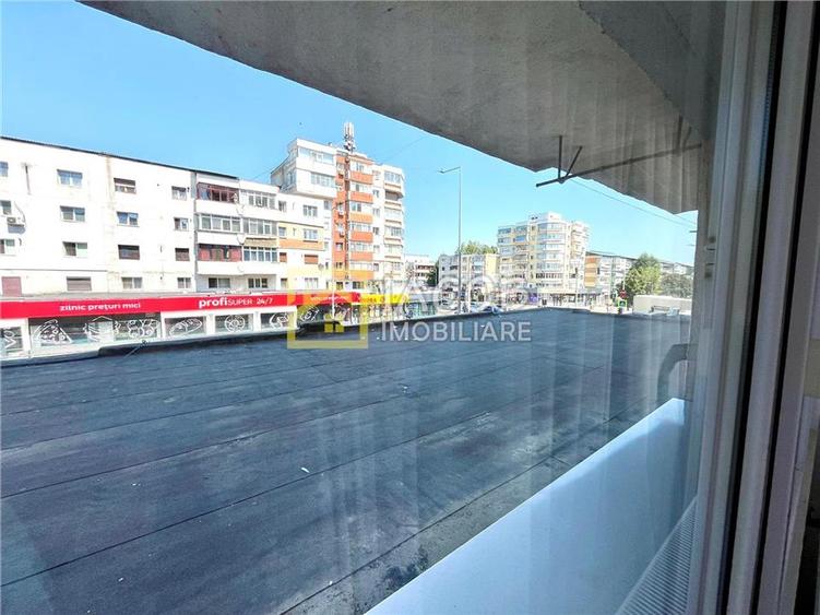 Apartament cu 2 camere decomandat, mobilat în Republicii