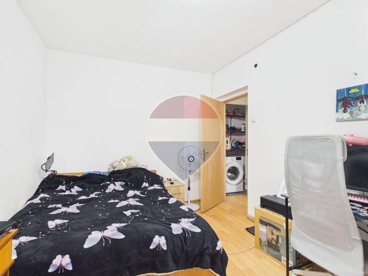 Apartament cu 2 camere semidecomandat, mobilat în Grivița