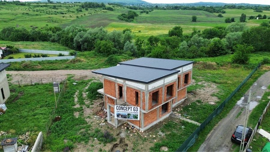 Casă cu 4 camere în Central