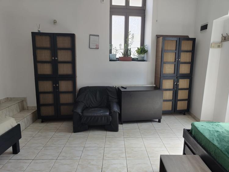 Apartament cu 3 camere decomandat în Ultracentral