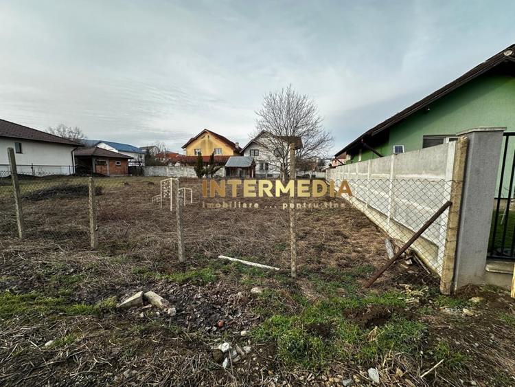 Teren Construcții intravilan de 450 mp, în Cetate