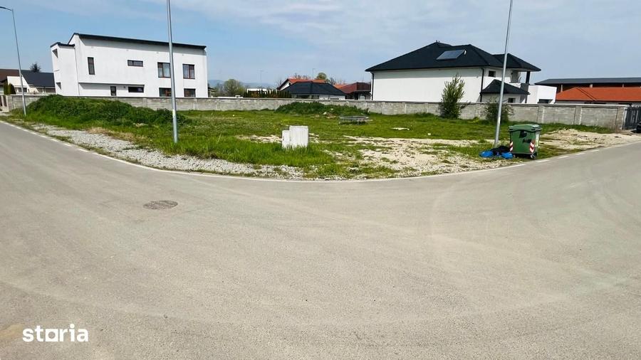 Teren de 1500 mp, în Central