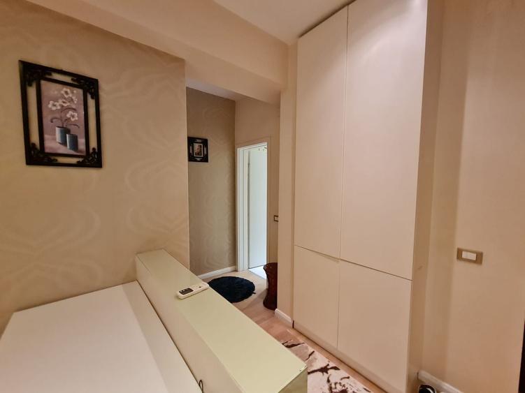Apartament cu 2 camere decomandat în Barbu Văcărescu
