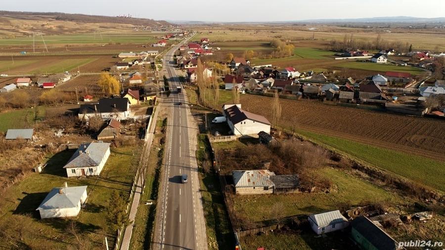 Casă cu Teren 1806 Mp în Vadu Moldovei