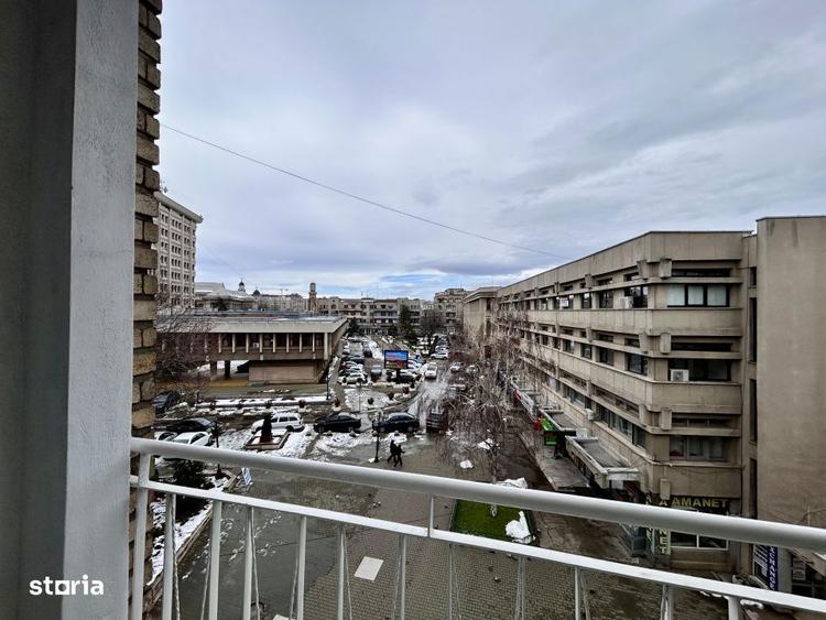 Apartament cu 2 camere semidecomandat, mobilat în Ultracentral