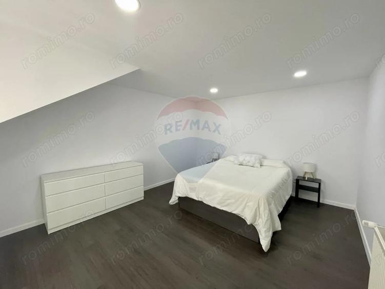 Casă cu 4 camere cu Teren 1397 Mp în Poiana