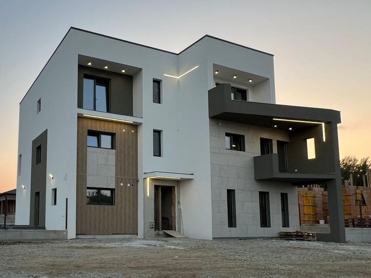 Apartament cu 4 camere decomandat în Arhitecților - Calea Cisnădiei