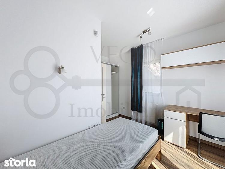 Casă cu 4 camere decomandat cu Canalizare în Făget
