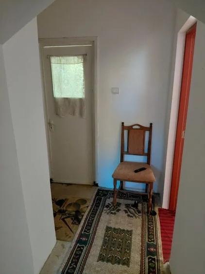 Apartament cu 3 camere decomandat în Mircea cel Bătrân
