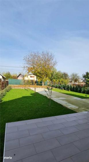Casă cu 4 camere cu Teren 775 Mp în Brazi
