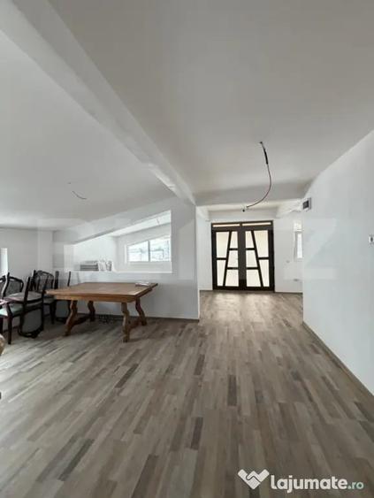 Casă cu 1 camere cu Teren 432 Mp în Podari