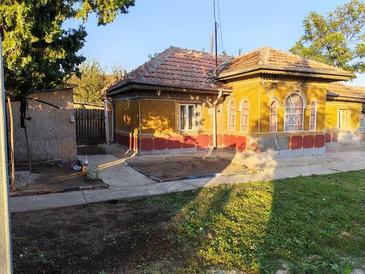 Teren de 1485 mp, în Petrăchioaia