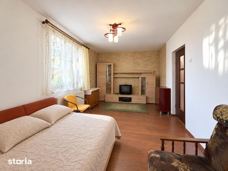 Apartament cu 3 camere în Iorga