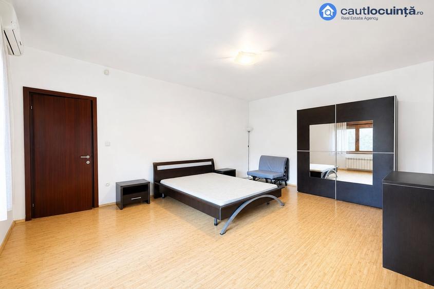 Apartament cu 2 camere semidecomandat, mobilat în Polonă